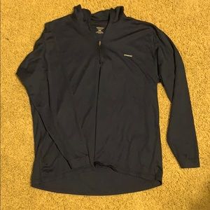 Patagonia 1/4 zip pull over